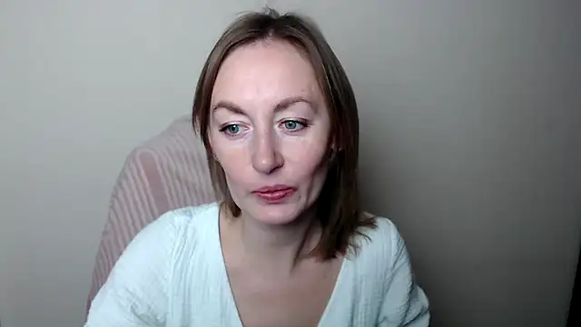 LiaSeass  online show from February 2026 11:41:01 AM