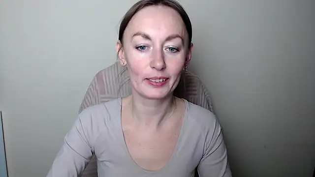 LiaSeass  online show from March 2026 01:18:01 PM