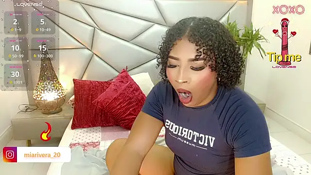 Snapshot of ivvysoulhot chatting on January 2026 01:57:01 PM ivvysoulhot online show from January 2026 01:57:01 PM