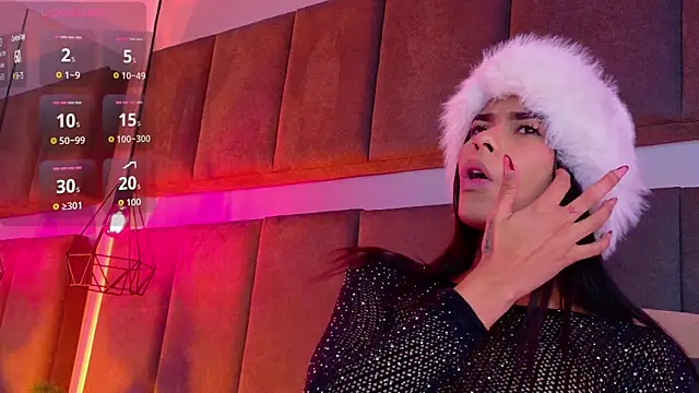 luna blannco online show from February 2026 02:03:02 PM