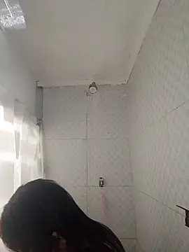 cari75 online show from February 2026 03:46:02 AM