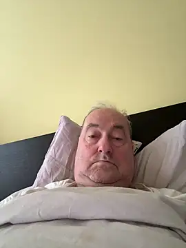 csikar online show from April 2026 05:47:02 AM