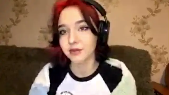 EmilyVeiro online show from January 2026 05:38:02 PM