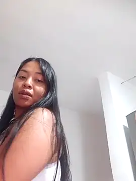 aisha broown online show from December 2025 07:20:02 PM