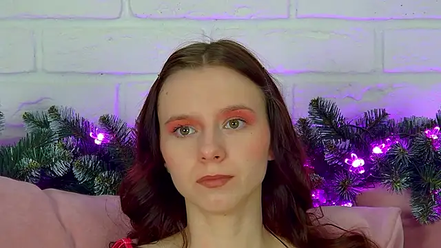 Snapshot of ArinaKubrick chatting on December 2025 04:25:01 PM ArinaKubrick online show from December 2025 04:25:01 PM