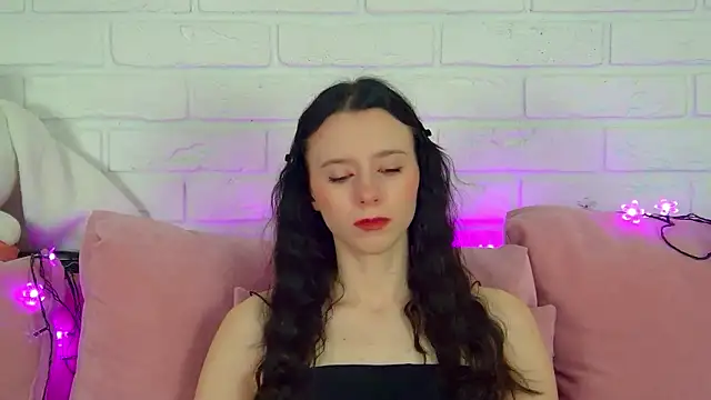 Snapshot of ArinaKubrick chatting on January 2026 04:23:02 PM ArinaKubrick online show from January 2026 04:23:02 PM