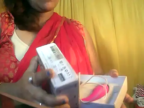 Snapshot of MISTI_KOLK chatting on May 2026 08:08:01 AM MISTI KOLK online show from May 2026 08:08:01 AM