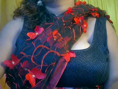 Snapshot of MISTI_KOLK chatting on May 2026 08:33:02 AM MISTI KOLK online show from May 2026 08:33:02 AM
