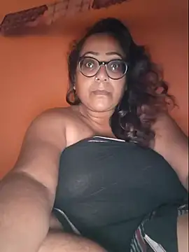 Snapshot of MISTI_KOLK chatting on July 2026 06:21:02 AM MISTI KOLK online show from July 2026 06:21:02 AM