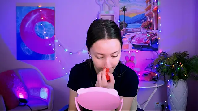 LuluPatterson online show from December 2025 08:09:02 AM