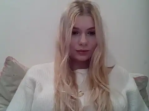GeorginaLovely online show from December 2025 03:40:02 PM