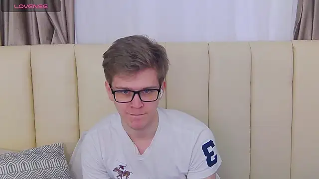 NickJohnas online show from January 2026 09:33:02 AM