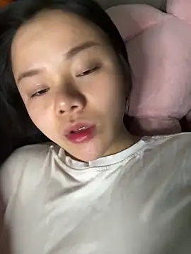 leo-kitty online show from December 2025 02:36:02 PM