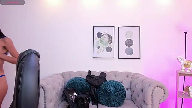 Lynara norien online show from January 2026 07:27:01 PM