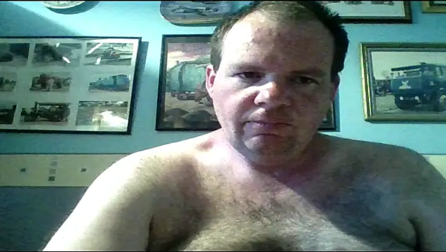 Snapshot of mrhardcock12 chatting on April 2026 02:14:02 PM mrhardcock12 online show from April 2026 02:14:02 PM