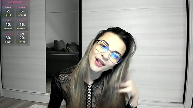 SweetViperr online show from January 2026 08:12:02 PM