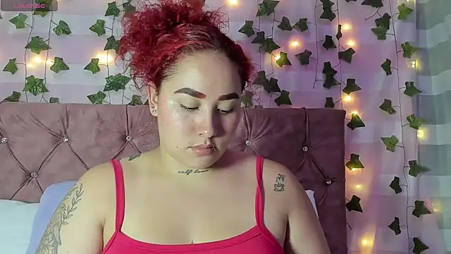 Ayla-marttinez online show from March 2026 12:54:02 AM