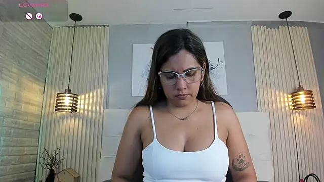 Snapshot of scarletbaker__ chatting on January 2026 07:15:01 PM scarletbaker online show from January 2026 07:15:01 PM