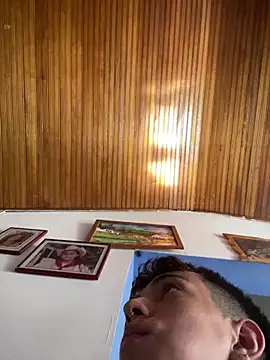 Juan Gomezz26 online show from March 2026 08:35:02 PM