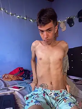 Juan Gomezz26 online show from April 2026 08:35:02 PM