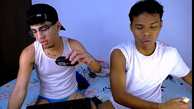 Snapshot of black_men9 chatting on January 2026 04:59:01 AM black men9 online show from January 2026 04:59:01 AM