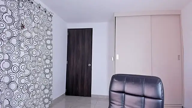 Snapshot of BabyMiaa_ chatting on February 2026 11:25:02 PM BabyMiaa online show from February 2026 11:25:02 PM