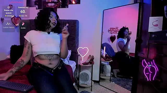 maggiass online show from February 2026 02:43:02 PM