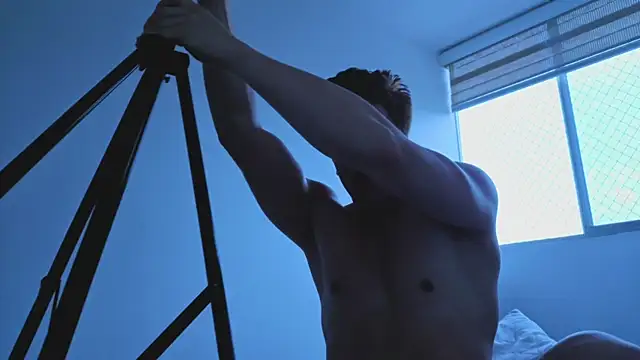 Snapshot of maxxcooper1 chatting on December 2025 09:52:01 PM maxxcooper1 online show from December 2025 09:52:01 PM