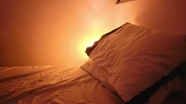 Snapshot of maxxcooper1 chatting on January 2026 04:59:02 AM maxxcooper1 online show from January 2026 04:59:02 AM