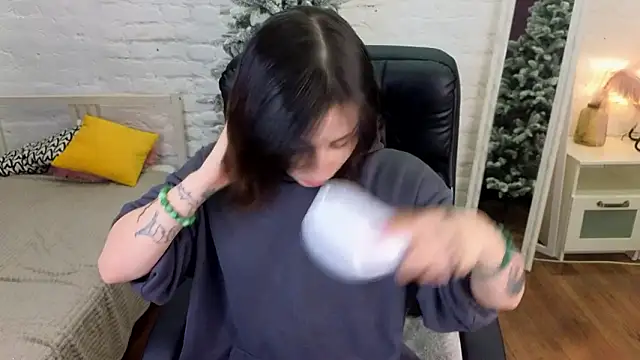 Marsy xx online show from February 2026 12:43:02 PM