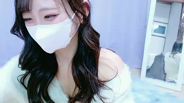 Snapshot of Yura_yura_ch chatting on May 2026 10:53:01 AM Yura yura ch online show from May 2026 10:53:01 AM