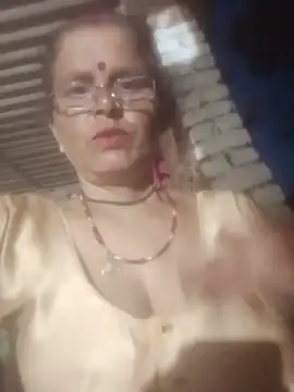 Snapshot of Pinki_rajak chatting on July 2026 11:31:01 PM Pinki rajak online show from July 2026 11:31:01 PM