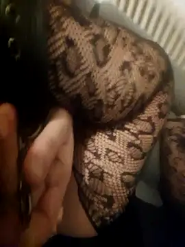 Snapshot of Peanutgirl chatting on December 2025 10:04:01 PM Peanutgirl online show from December 2025 10:04:01 PM