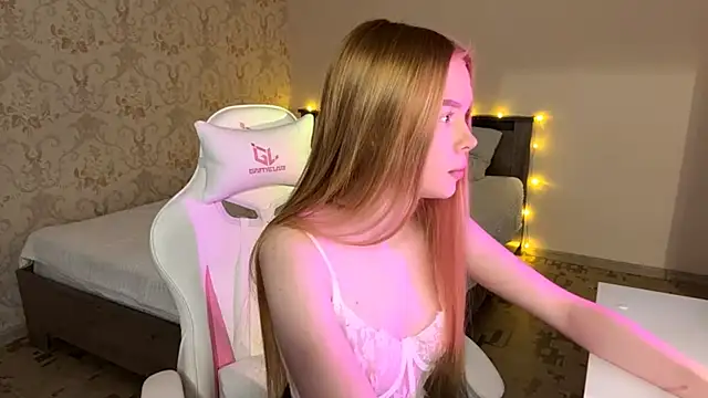 LumiSun online show from January 2026 08:01:02 PM