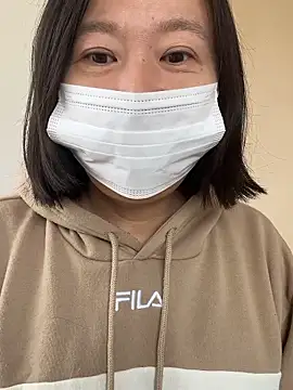 shiori dayo online show from December 2025 02:07:02 AM