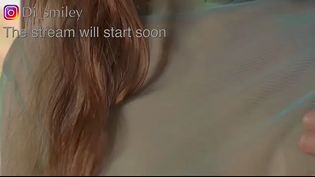 Snapshot of di_smileyone chatting on June 2026 02:24:01 AM di smileyone online show from June 2026 02:24:01 AM