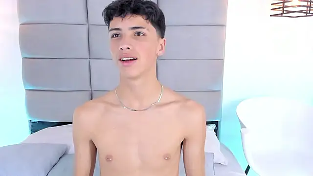 Snapshot of JoshClaarktt chatting on January 2026 03:42:02 AM JoshClaarktt online show from January 2026 03:42:02 AM