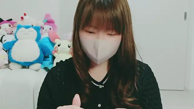 yuyuchan   online show from April 2026 11:14:02 AM