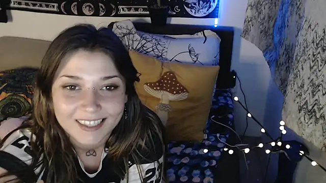 AlienforTwenty online show from March 2026 09:29:01 PM