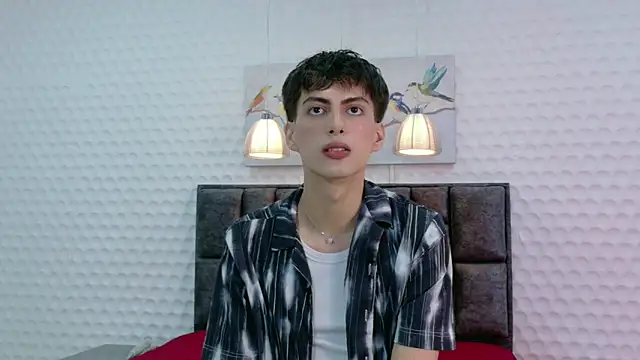 Snapshot of Martin_Williams chatting on December 2025 12:11:02 PM Martin Williams online show from December 2025 12:11:02 PM