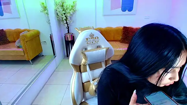 Carolina cherry online show from April 2026 12:45:02 PM