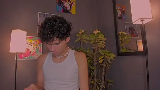 Snapshot of back_thomson chatting on February 2026 02:10:01 PM back thomson online show from February 2026 02:10:01 PM