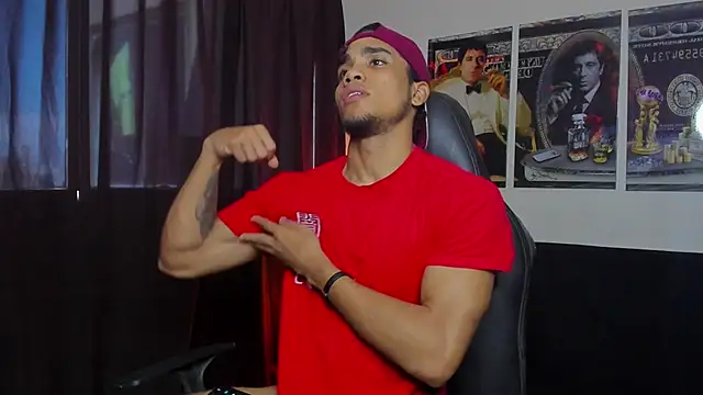 Dustyn Michelle1 online show from January 2026 07:18:01 PM