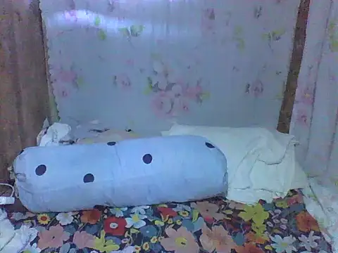 Petite elise online show from July 2026 10:27:01 PM
