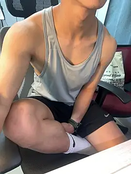 Snapshot of jason5858 chatting on April 2026 02:21:01 PM jason5858 online show from April 2026 02:21:01 PM