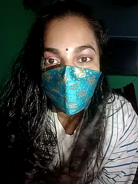 Snapshot of anzel33 chatting on December 2025 04:57:01 PM anzel33 online show from December 2025 04:57:01 PM