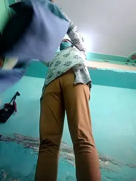 Snapshot of anzel33 chatting on January 2026 10:20:01 AM anzel33 online show from January 2026 10:20:01 AM