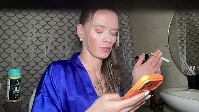 vinique99 online show from April 2026 11:13:02 PM