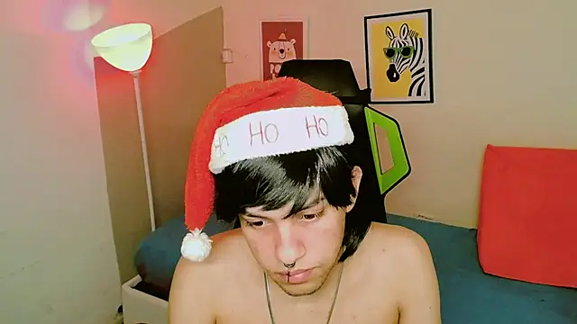 Snapshot of Luky_twink chatting on December 2025 05:13:01 AM Luky twink online show from December 2025 05:13:01 AM