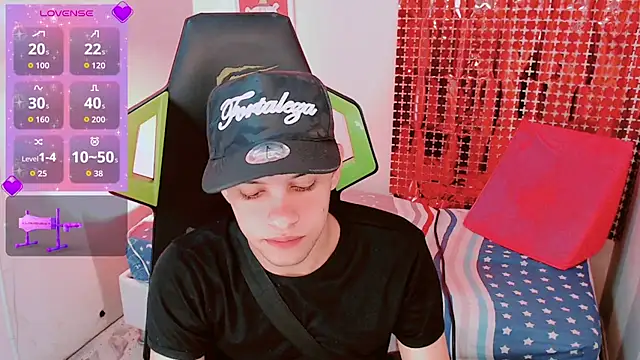 Snapshot of Luky_twink chatting on January 2026 12:13:02 AM Luky twink online show from January 2026 12:13:02 AM